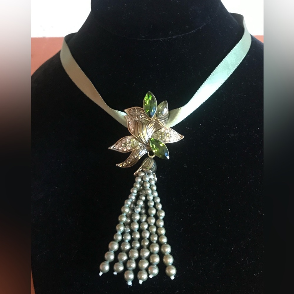 Givenchy Green and Gold Necklace with Floral & pearls Pendant. New no Tag.
